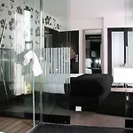 Design פונשל