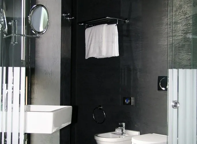 丰沙尔设计酒店 4*