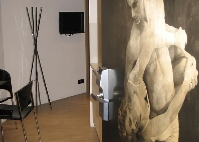 丰沙尔设计酒店 4*