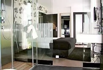 Design 4*